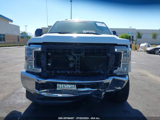 1FT7W2BT1KEF51902 Ford F-250 Xlt