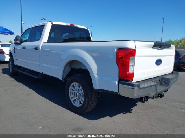 1FT7W2BT1KEF51902 Ford F-250 Xlt