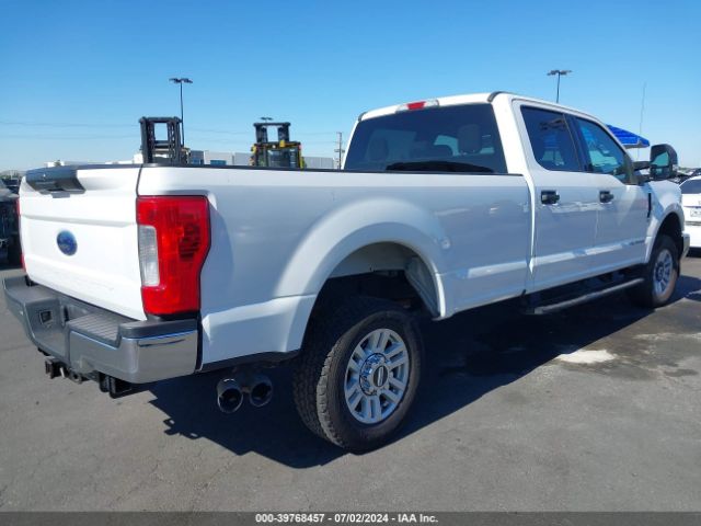 1FT7W2BT1KEF51902 Ford F-250 Xlt