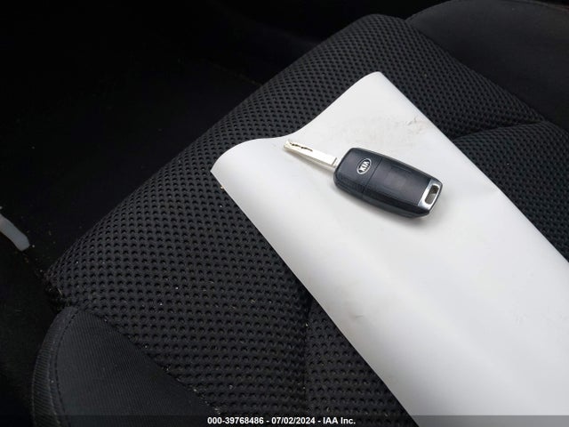 KIA Optima Lx 2019 5XXGT4L39KG281526 Image 11