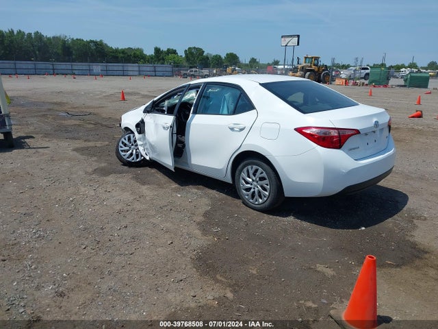 Toyota COROLLA LE 2019 5YFBURHE5KP891607 Image 3