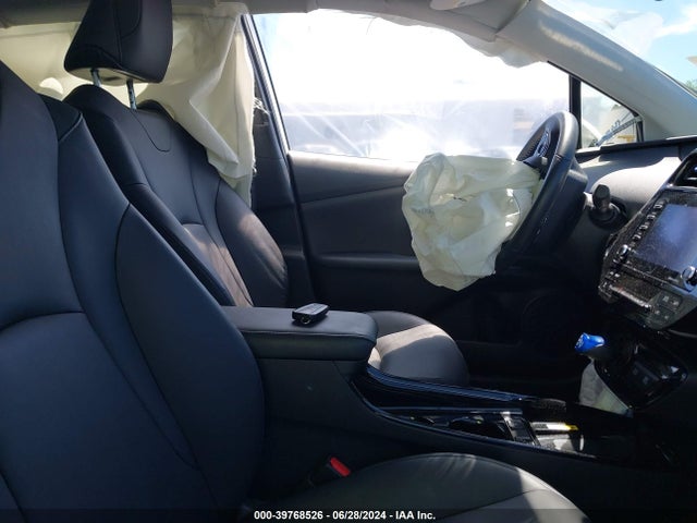 Toyota Prius Xle Awd-e 2022 JTDL9MFU9N3033329 Image 5