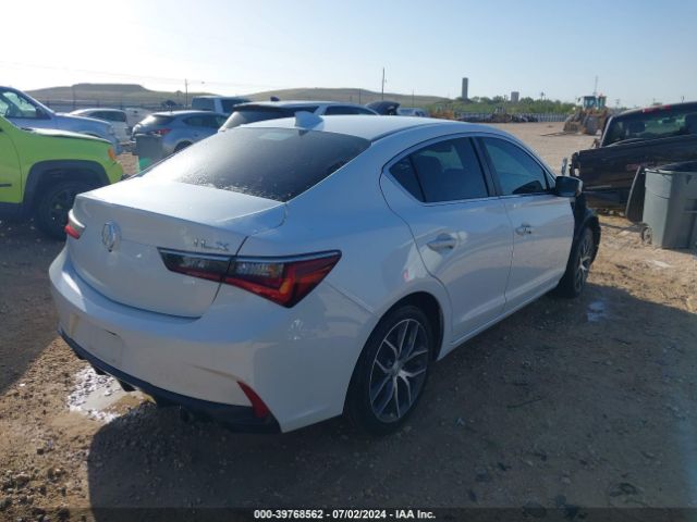 19UDE2F74NA001884 Acura Ilx Premium Package