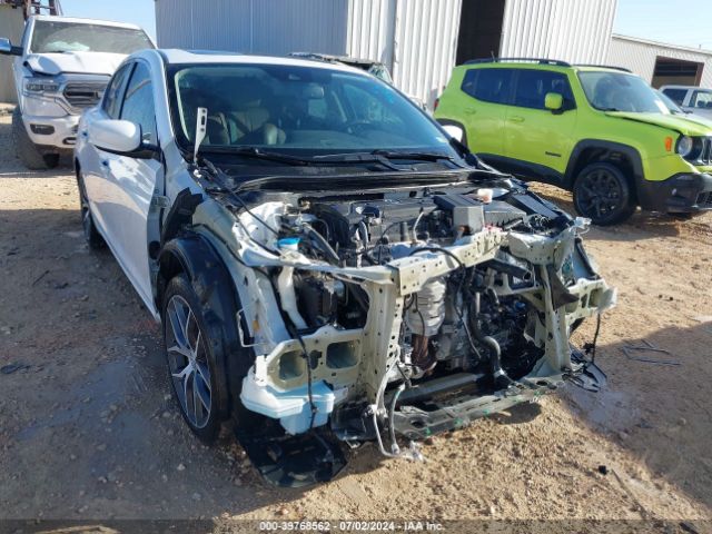 19UDE2F74NA001884 Acura Ilx Premium Package