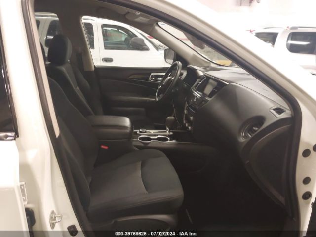 5N1DR2MM6KC622180 Nissan Pathfinder S