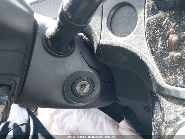 Toyota Prius C Two 2015 JTDKDTB32F1110718 Image 11