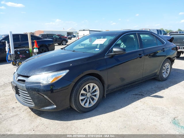 Toyota CAMRY LE 2017 4T1BF1FK7HU735046 Image 2
