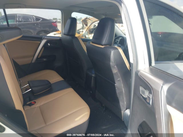 Toyota Rav4 Limited 2016 JTMYFREV5GJ068115 Image 8