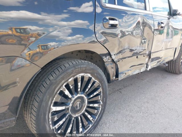 5LMJJ2JTXFEJ00701 Lincoln Navigator