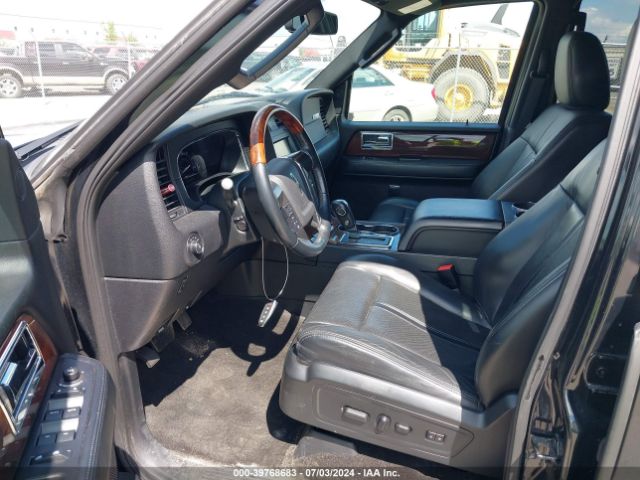 5LMJJ2JTXFEJ00701 Lincoln Navigator