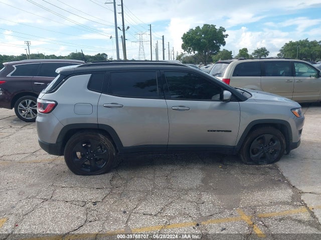 3C4NJCBBXKT815119 Jeep Compass Altitude Fwd