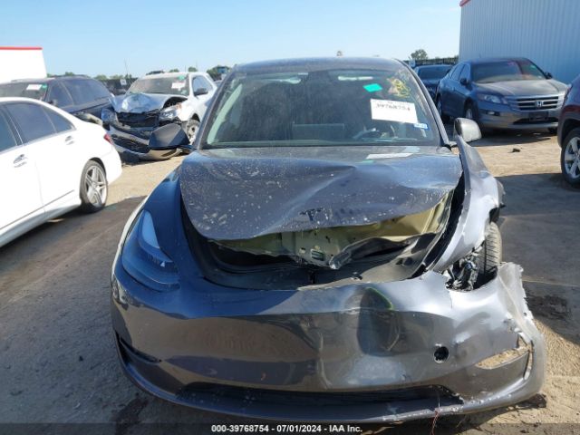 7SAYGDEF8NF396192 Tesla Model Y Performance Dual Motor All-wheel Drive
