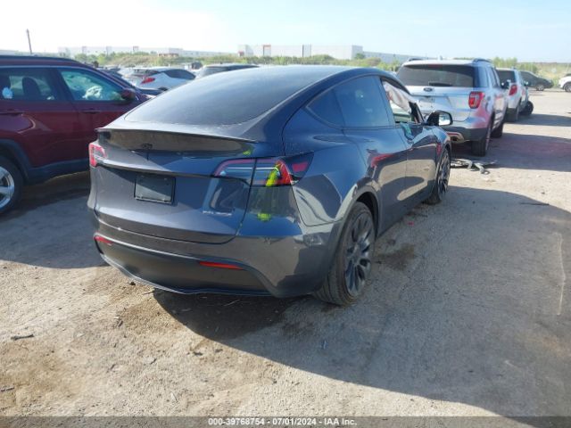 7SAYGDEF8NF396192 Tesla Model Y Performance Dual Motor All-wheel Drive