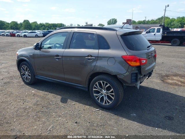 JA4AR4AW3GZ037581 Mitsubishi Outlander Sport 2.4 Gt/2.4 Sel