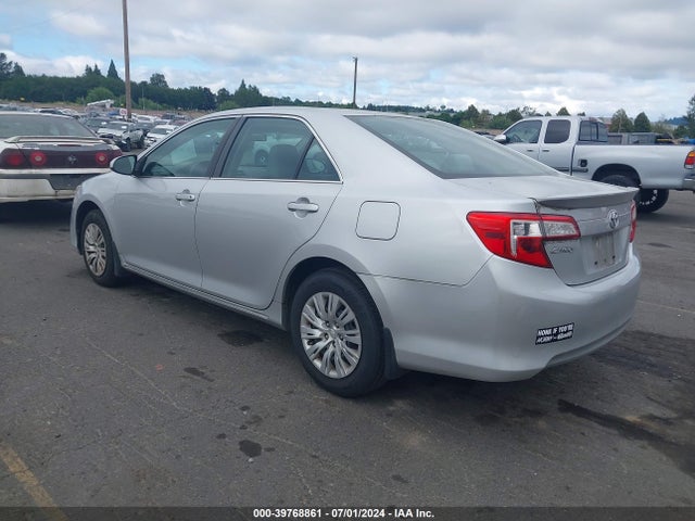 Toyota CAMRY LE 2014 4T4BF1FK7ER342388 Image 3