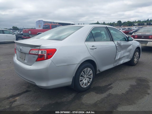 Toyota CAMRY LE 2014 4T4BF1FK7ER342388 Image 4