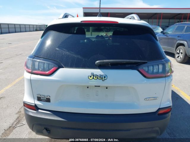 1C4PJMLB1KD182030 Jeep Cherokee Latitude Plus 4x4