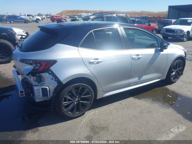 Toyota Corolla Xse 2024 JTNC4MBE0R3219856 Image 4