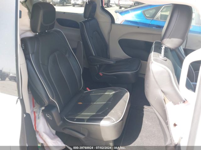 2C4RC1GG2NR232524 Chrysler Pacifica Limited
