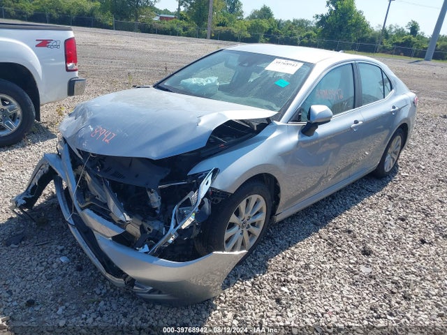 Toyota CAMRY LE 2020 4T1C11AK9LU874095 Image 2