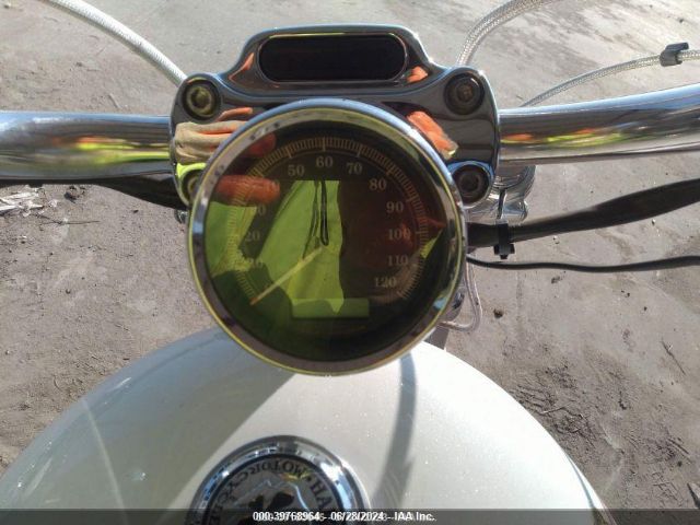 2011 HARLEY-DAVIDSON XLH1200 1HD1LH324BC432307 Photo 6