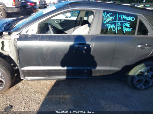 KNDCR3LE8R5152393 KIA Niro Ex Touring