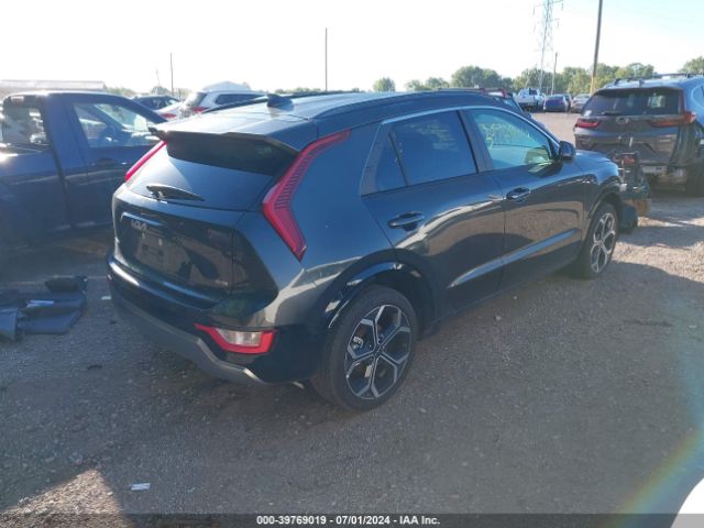 KNDCR3LE8R5152393 KIA Niro Ex Touring