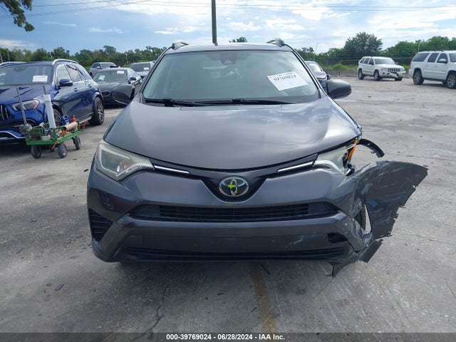 Toyota RAV4 LE 2017 JTMZFREV1HJ147383 Image 12