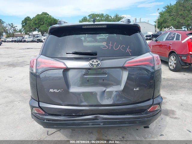 Toyota RAV4 LE 2017 JTMZFREV1HJ147383 Image 16