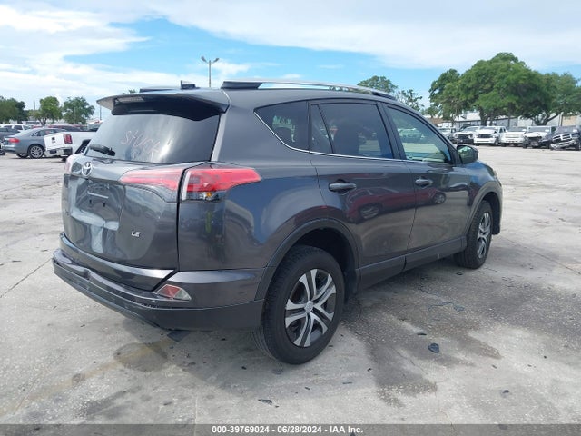 Toyota RAV4 LE 2017 JTMZFREV1HJ147383 Image 4