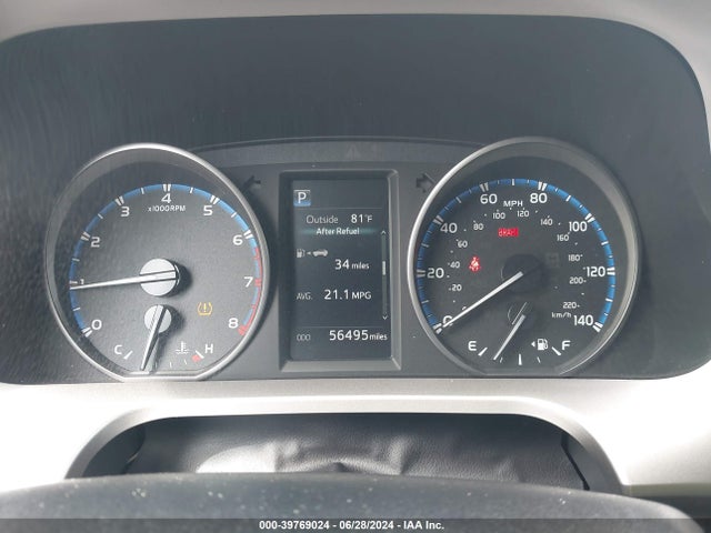 Toyota RAV4 LE 2017 JTMZFREV1HJ147383 Image 7