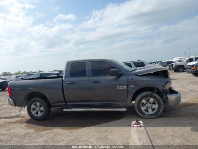 1C6RR7FT1JS165057 RAM 1500 Tradesman Quad Cab 4x4 6'4 Box