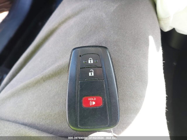 Toyota Prius Le 2019 JTDKARFU9K3102614 Image 11