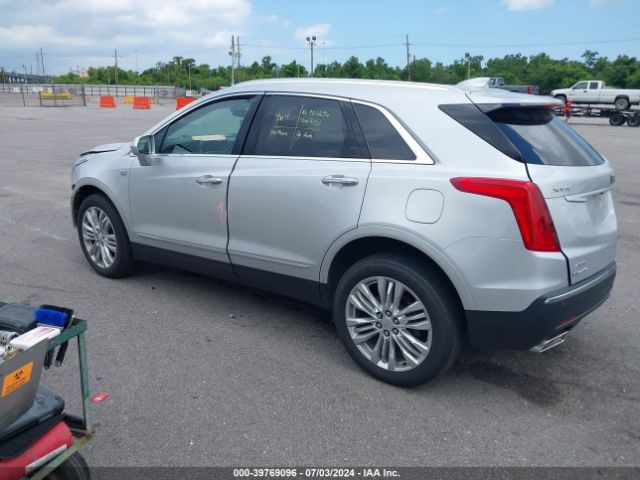 1GYKNFRS4KZ180030 Cadillac Xt5 Premium Luxury