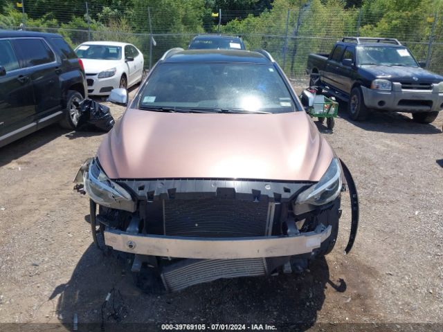 SJKCH5CR8HA025387 Infiniti Qx30 Premium