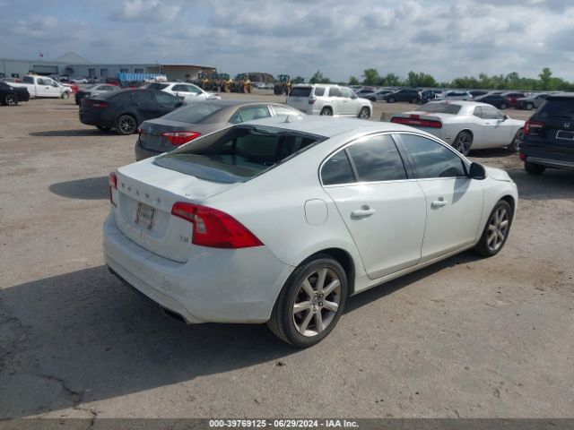 YV126MFK5G2409725 Volvo S60 T5 Drive-e Premier