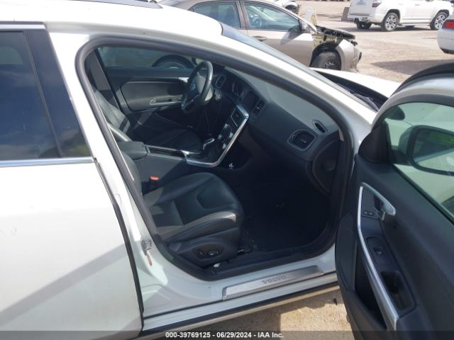 YV126MFK5G2409725 Volvo S60 T5 Drive-e Premier