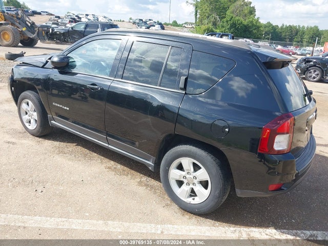 1C4NJCEAXGD744231 Jeep Compass Latitude
