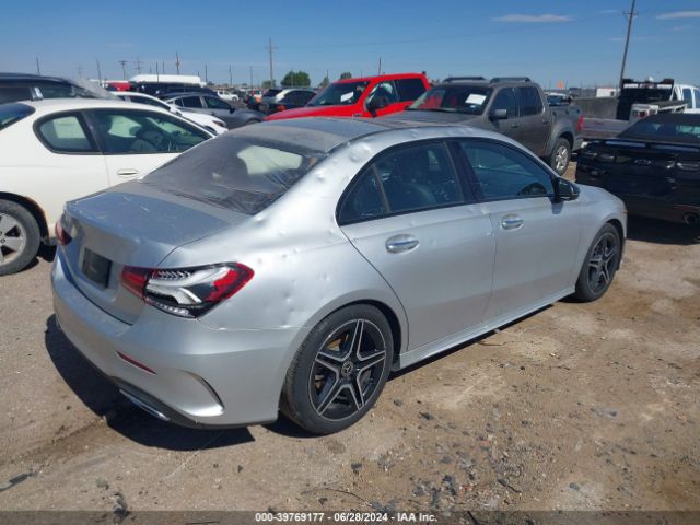 W1K3G4EB1LJ226966 Mercedes-Benz A 220