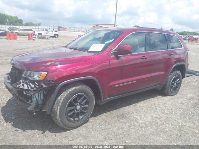 1C4RJEAG8JC278755 Jeep Grand Cherokee Laredo 4x2