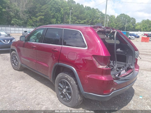1C4RJEAG8JC278755 Jeep Grand Cherokee Laredo 4x2
