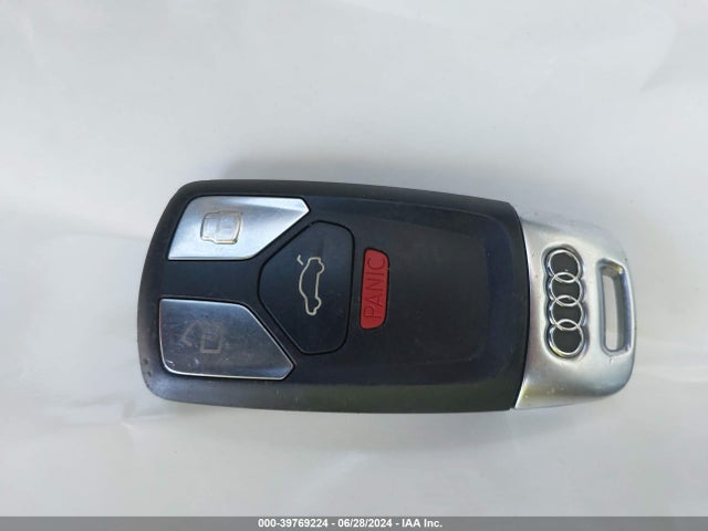 Audi A4 2.0t Premium 2017 WAUANAF40HN007208 Image 11