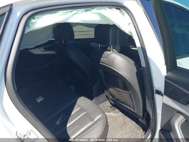 Audi A4 2.0t Premium 2017 WAUANAF40HN007208 Image 8