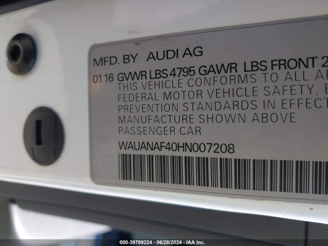 Audi A4 2.0t Premium 2017 WAUANAF40HN007208 Image 9