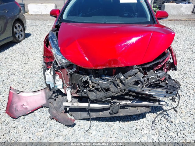 Toyota Prius Three 2018 JTDKARFU5J3553649 Image 6