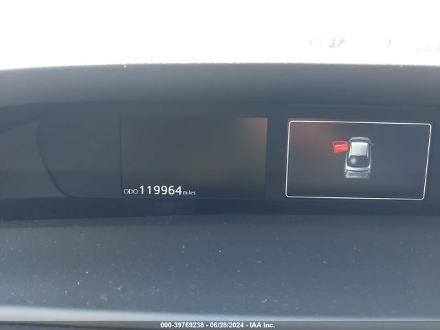 Toyota Prius Three 2018 JTDKARFU5J3553649 Image 7