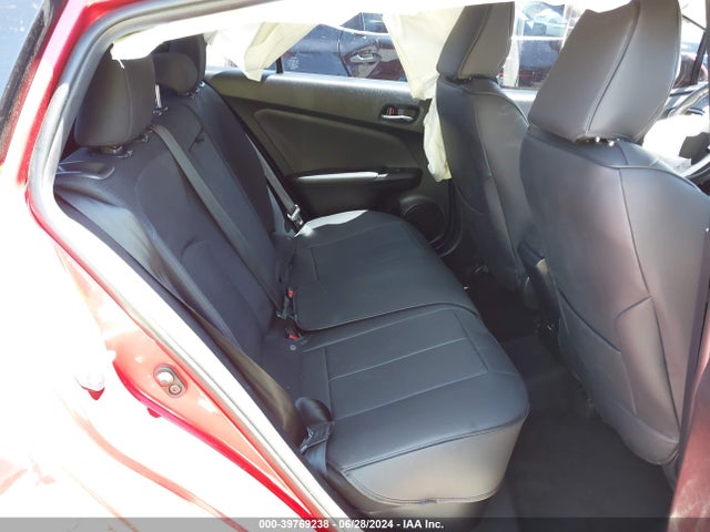 Toyota Prius Three 2018 JTDKARFU5J3553649 Image 8
