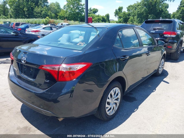 Toyota COROLLA LE 2018 2T1BURHE2JC030206 Image 4