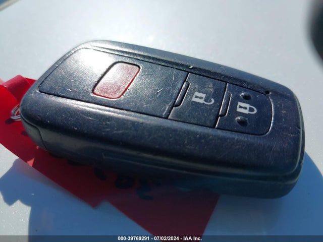 Toyota Prius Four 2016 JTDKARFU8G3018503 Image 11