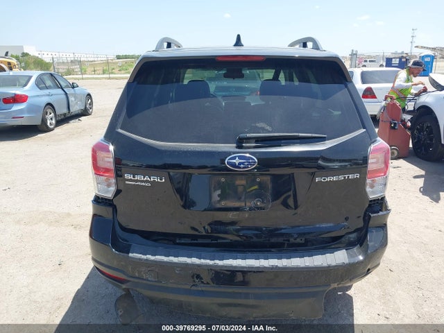 Subaru Forester 2.5i Limited 2018 JF2SJALCXJH539408 Image 16
